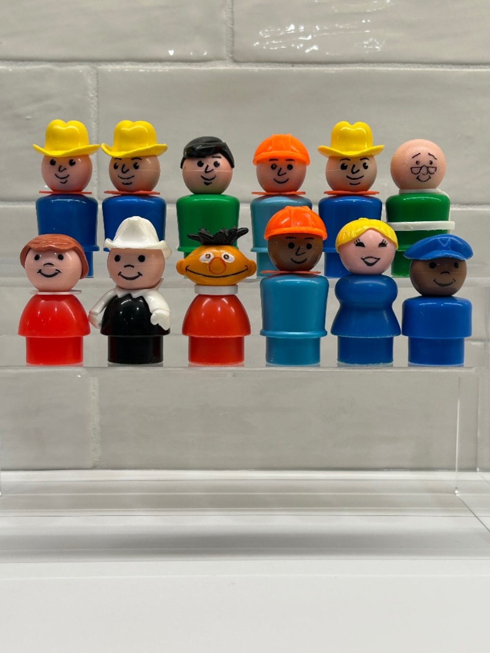 Vintage Fisher Price Little People Set Of 12 (8-d2)